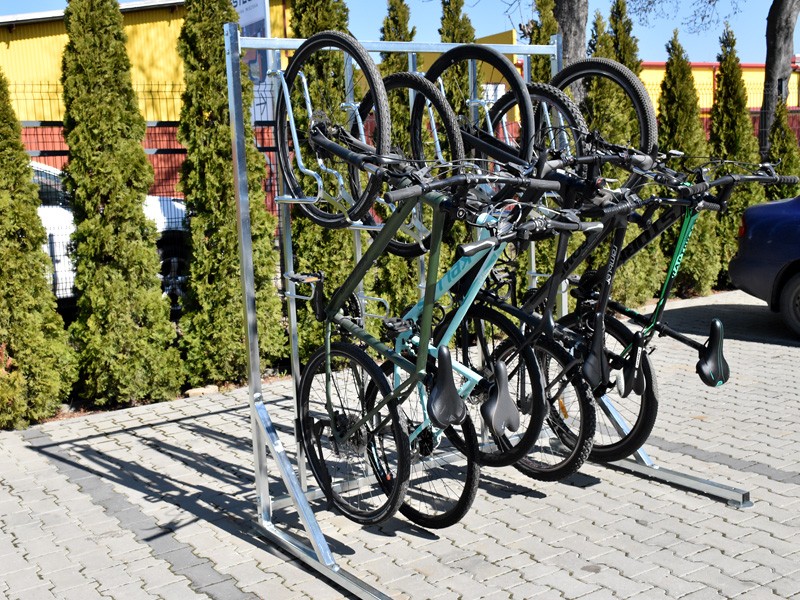 Wieszak LIFT PREMIUM-5 (5 stanowisk) z konstrukcją i uchwytami